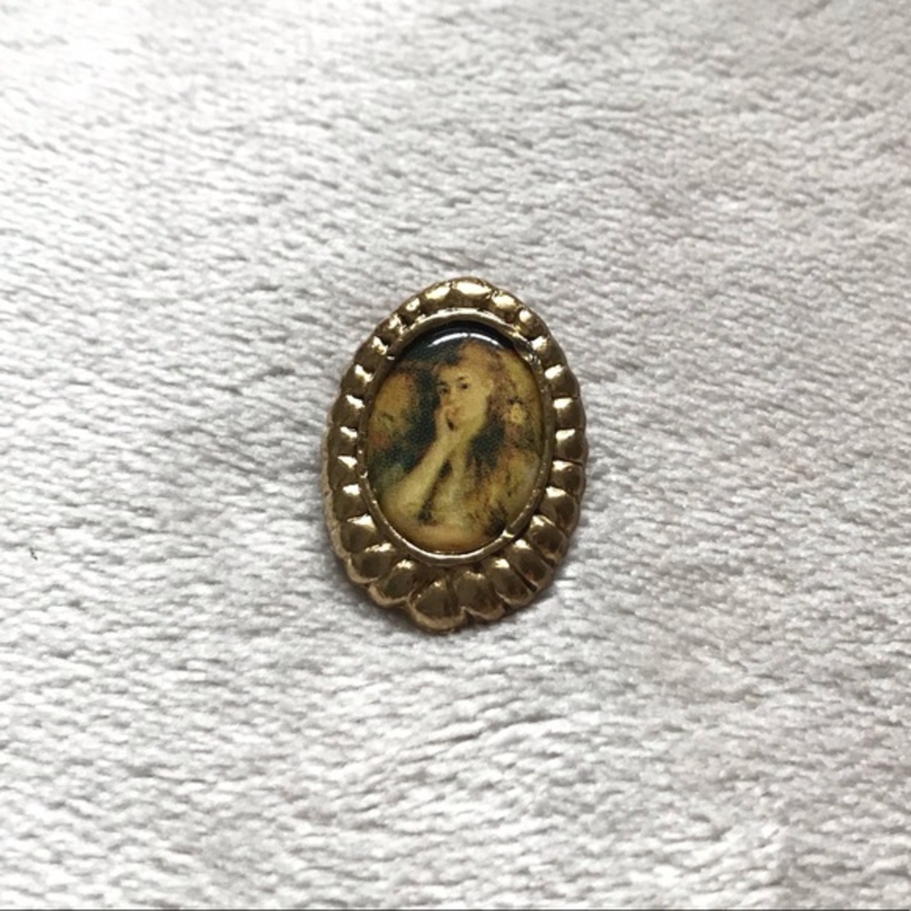 Vintage Victorian Style Brooch✨